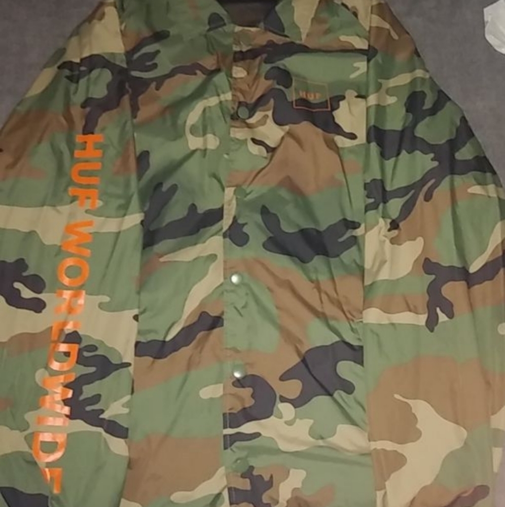 HUF windbreaker